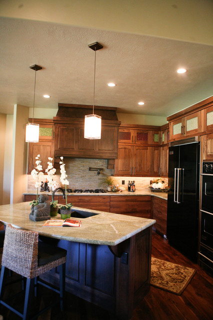 POH 2008 traditional-kitchen