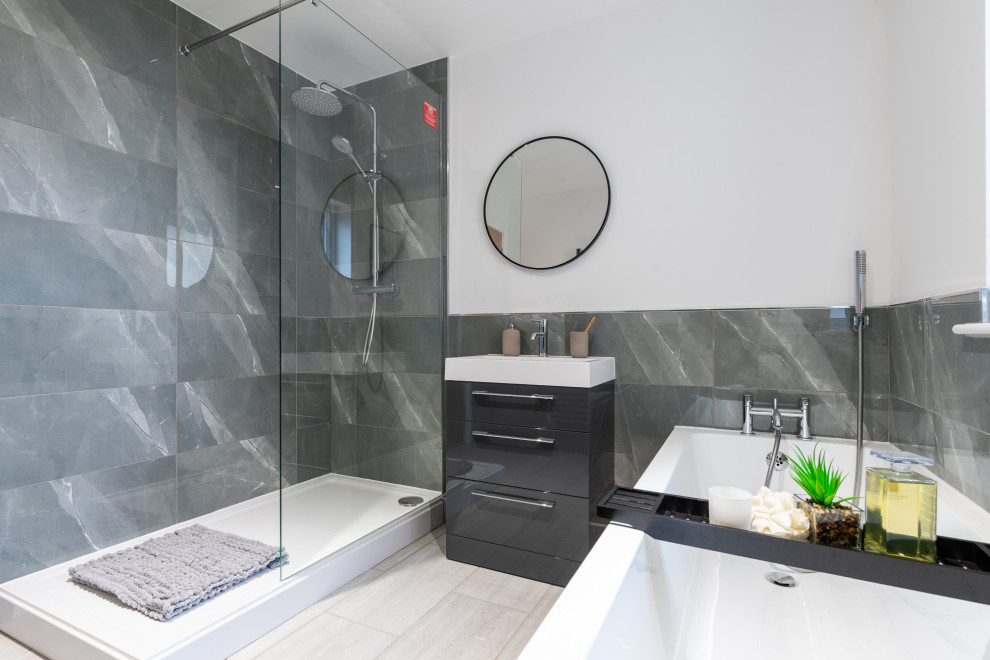 20 Ashby Rd - New Build - Stage to Sell