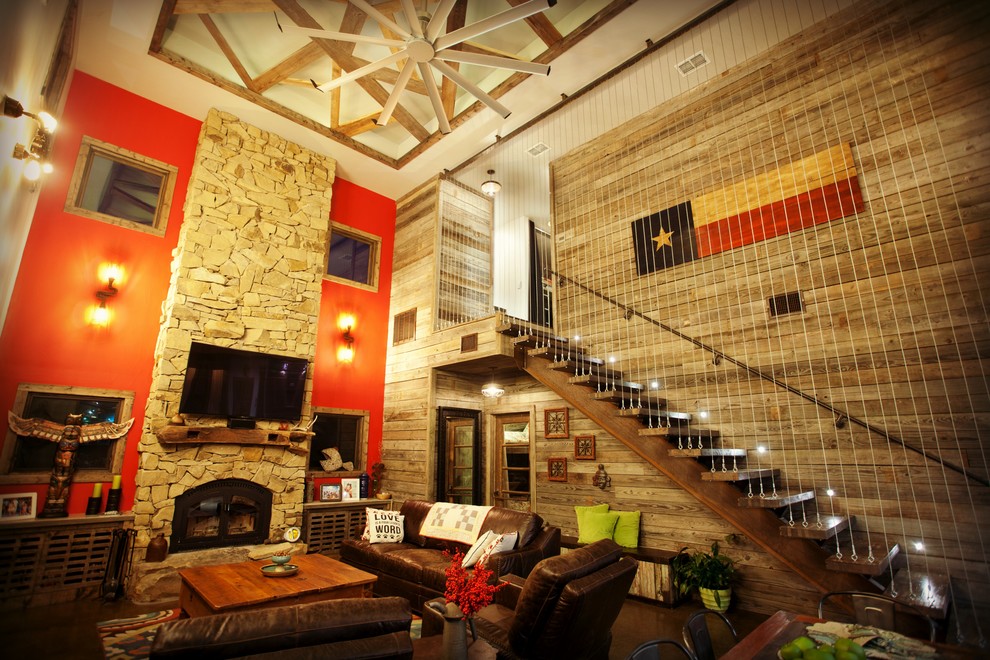 Example of a mountain style home design design in Dallas