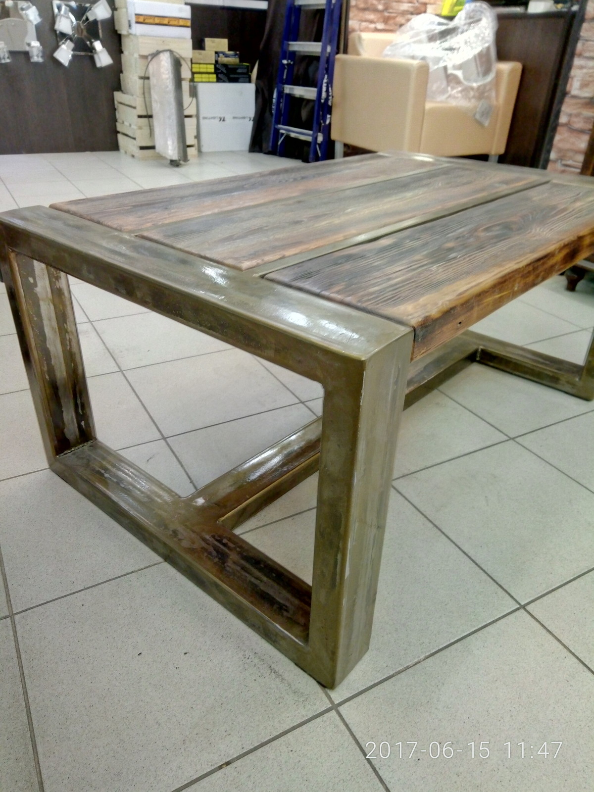 стол журнальный лофт