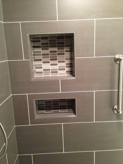 Bath 1 modern-badezimmer