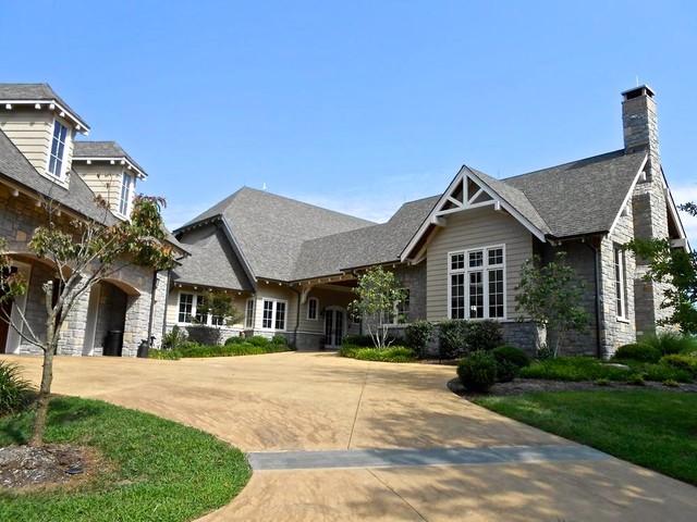 Detached Garage Breezeway Traditional Exterior Nashville