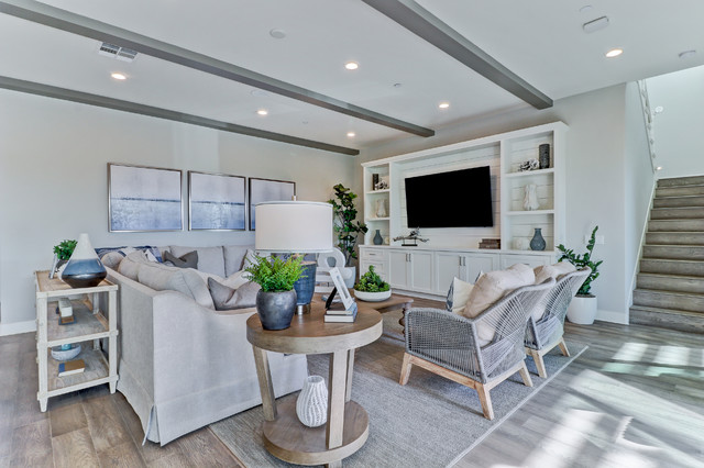 Irvine Eclipse contemporary