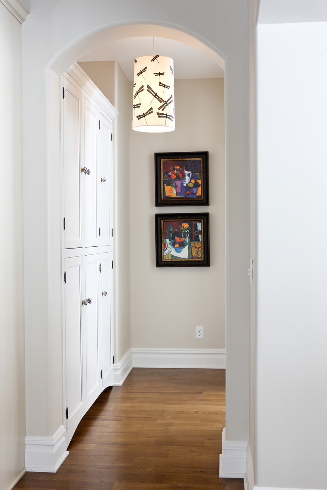 Transitional hallway in Cleveland.