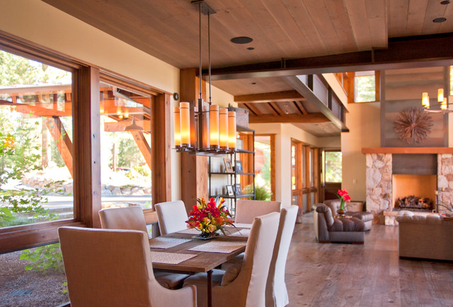 Martis Camp 107 rustico-comedor
