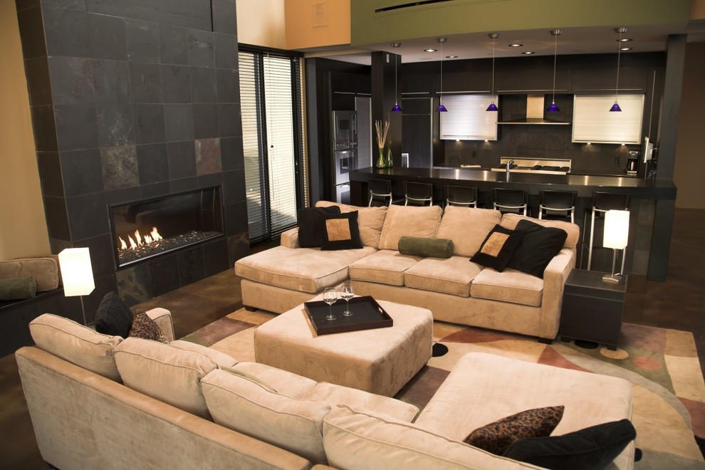 Inspiration for a contemporary family room in Vancouver.
