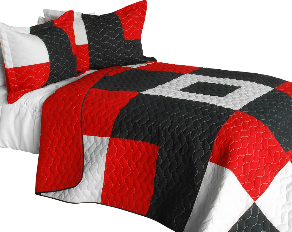 Some Like It Hot 3PC Cotton Vermicelli-Quilted Patchwork Geometric Quilt Set-Ful