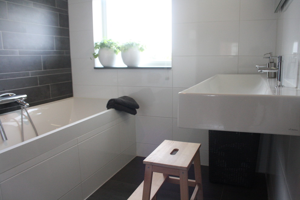 My Houzz Contemporary Clasic in the Netherlands Contemporary Bathroom Amsterdam by
