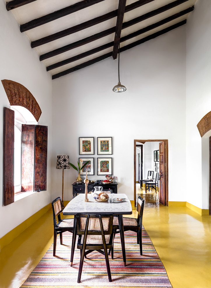 Photo Compilation - Traditional - Dining Room - Mumbai - by Fabien