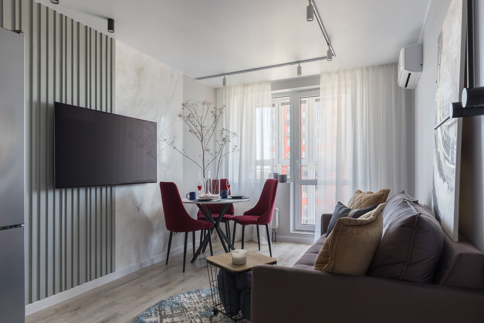 Холостяцкий интерьер по-новому.