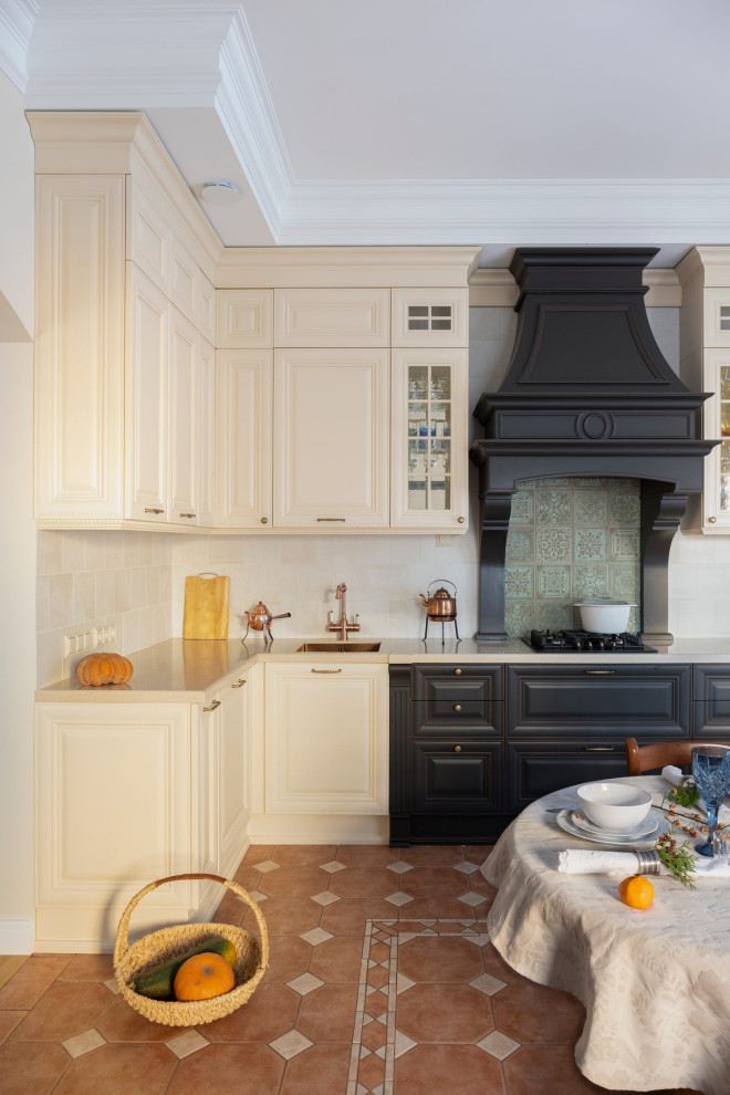 Гостиная с аркой