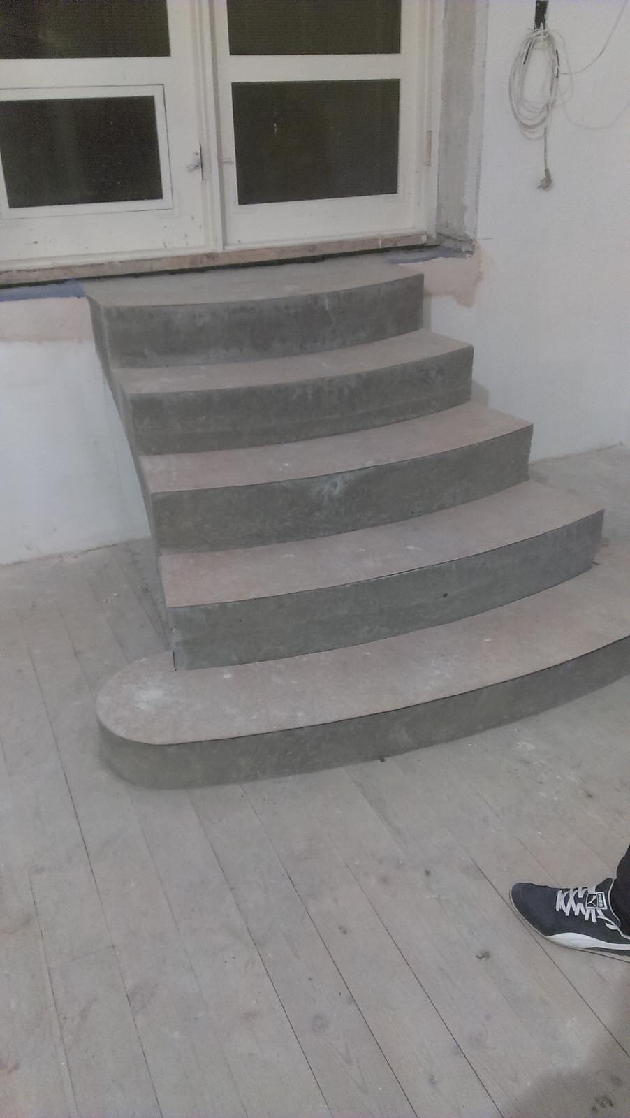 Лестница из ясеня