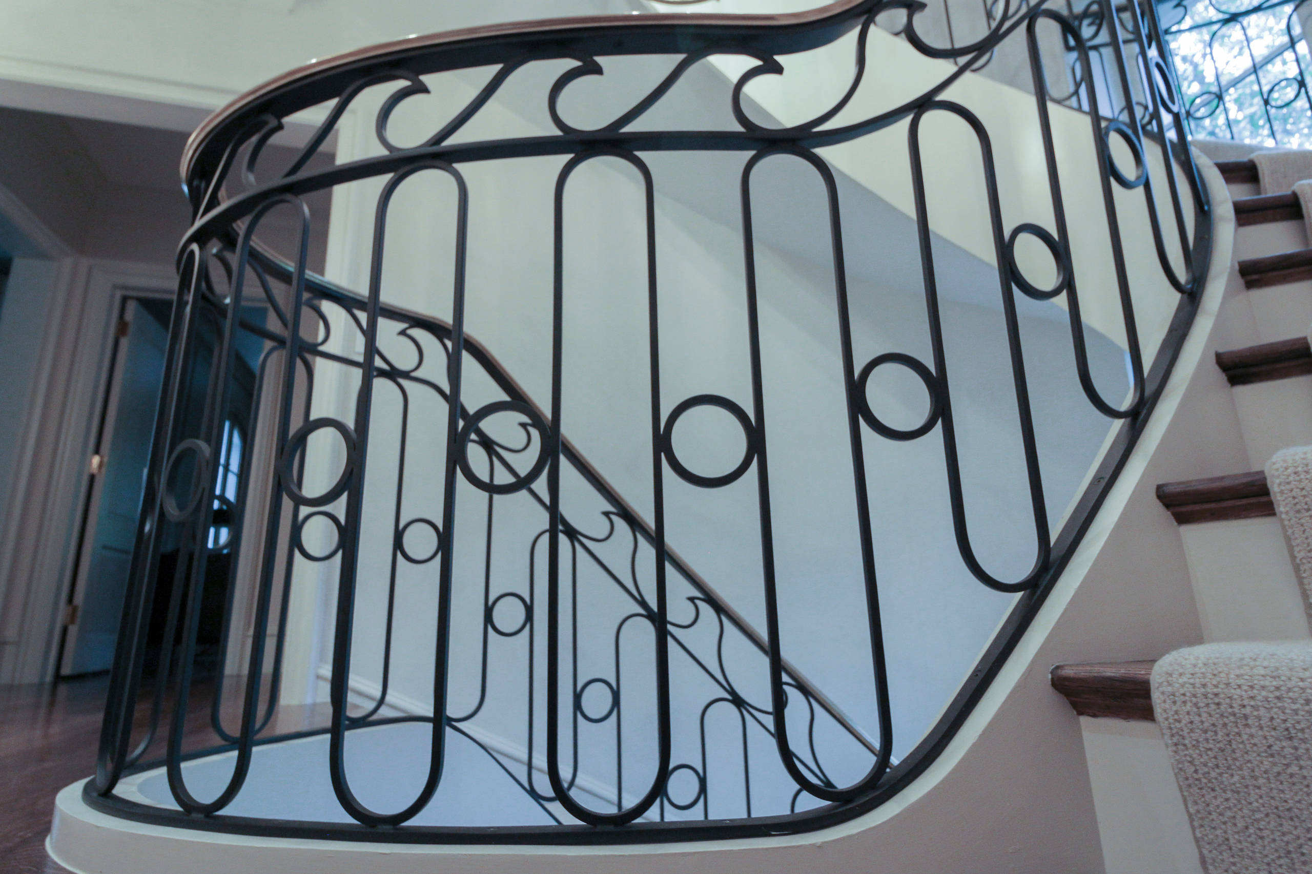 61_Sculptural/Elliptical Staircase in Washington, DC 20008