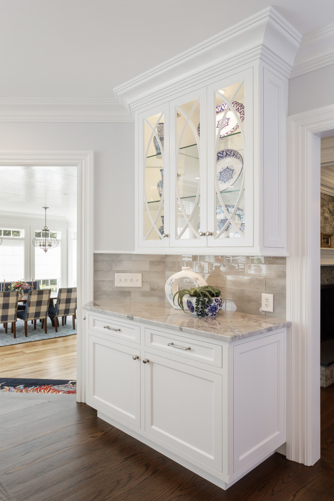 Home design - transitional home design idea