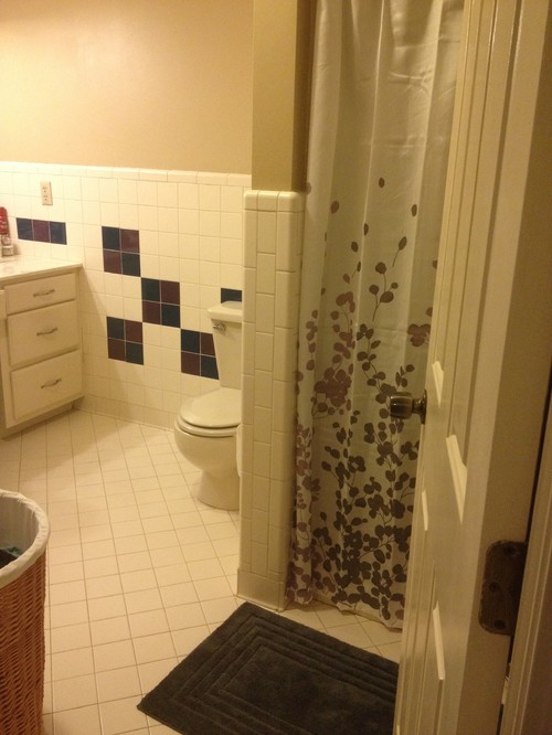 Help making ugly bathroom tile work.