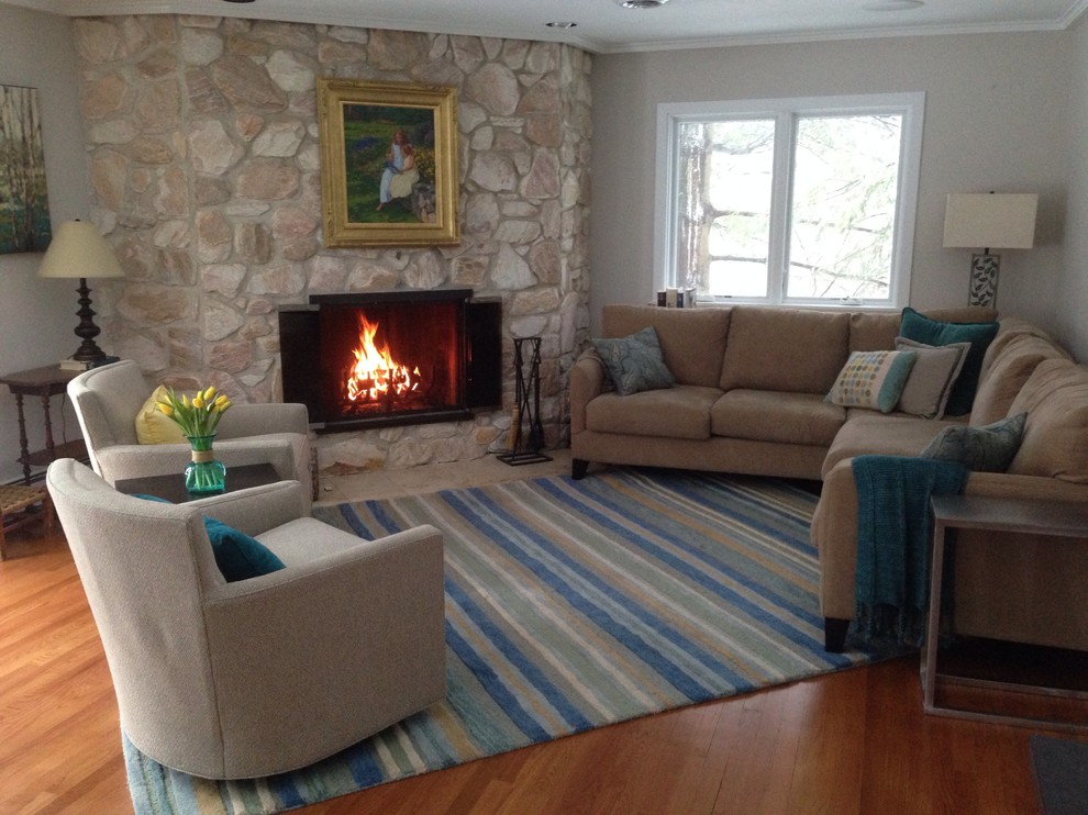 Help finish decorating my living room!