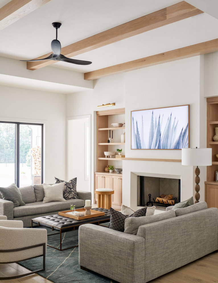 Example of a transitional living room design in Dallas