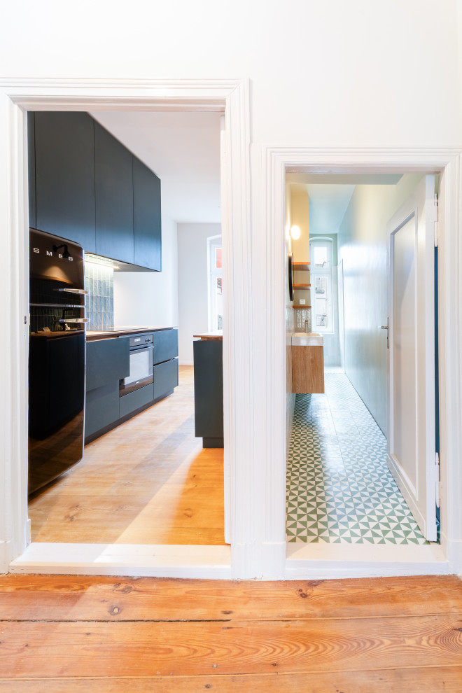 Kleiner Moderner Flur in Berlin