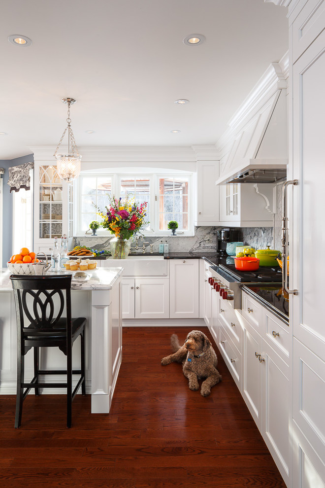 Classic White Kitchen Design By Astro - Ottawa ...