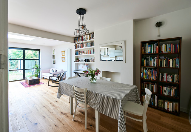 Russell contemporary-dining-room