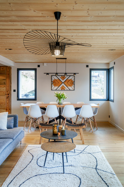 Chalet Alpea rustic-living-room