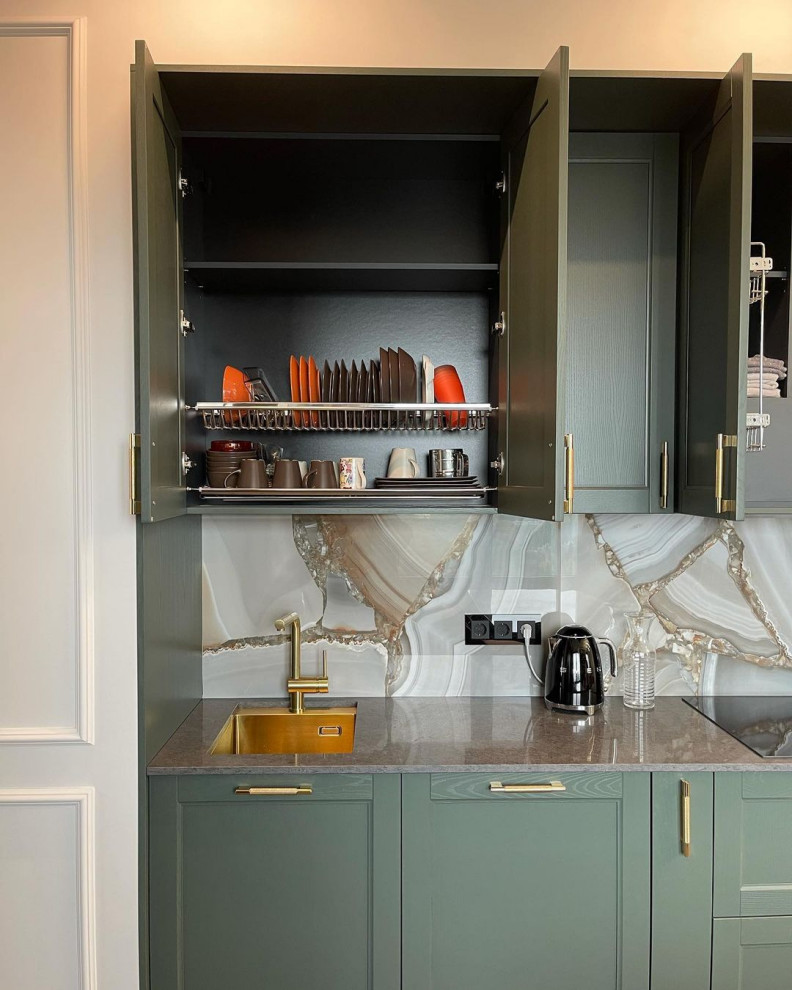 Кухня в цвете “Еловый лес”