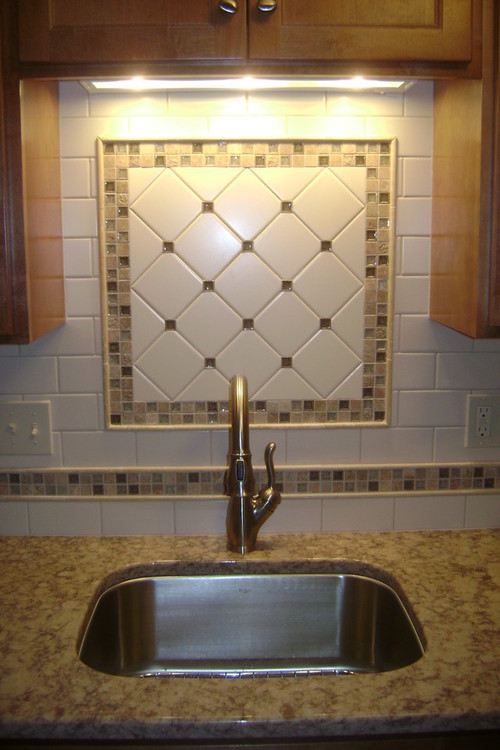 Please post pictures of kitchen sinks without a window