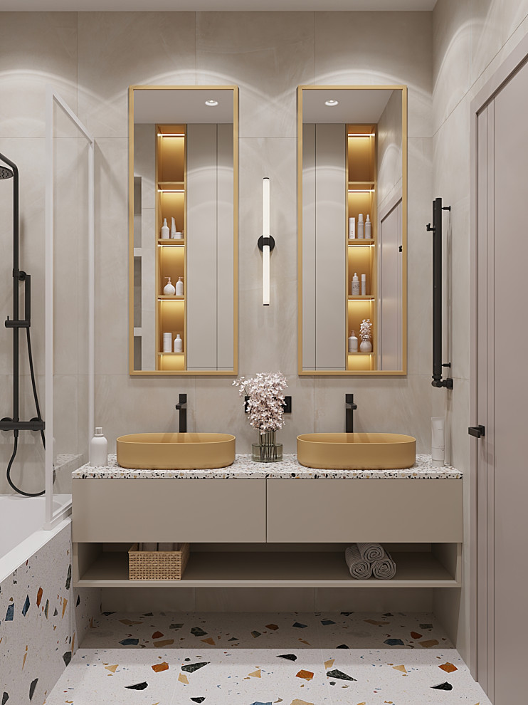 Grand ViIIage IMPLOZIA