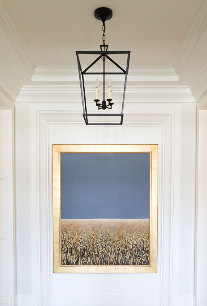 Example of a transitional home design design in Phoenix