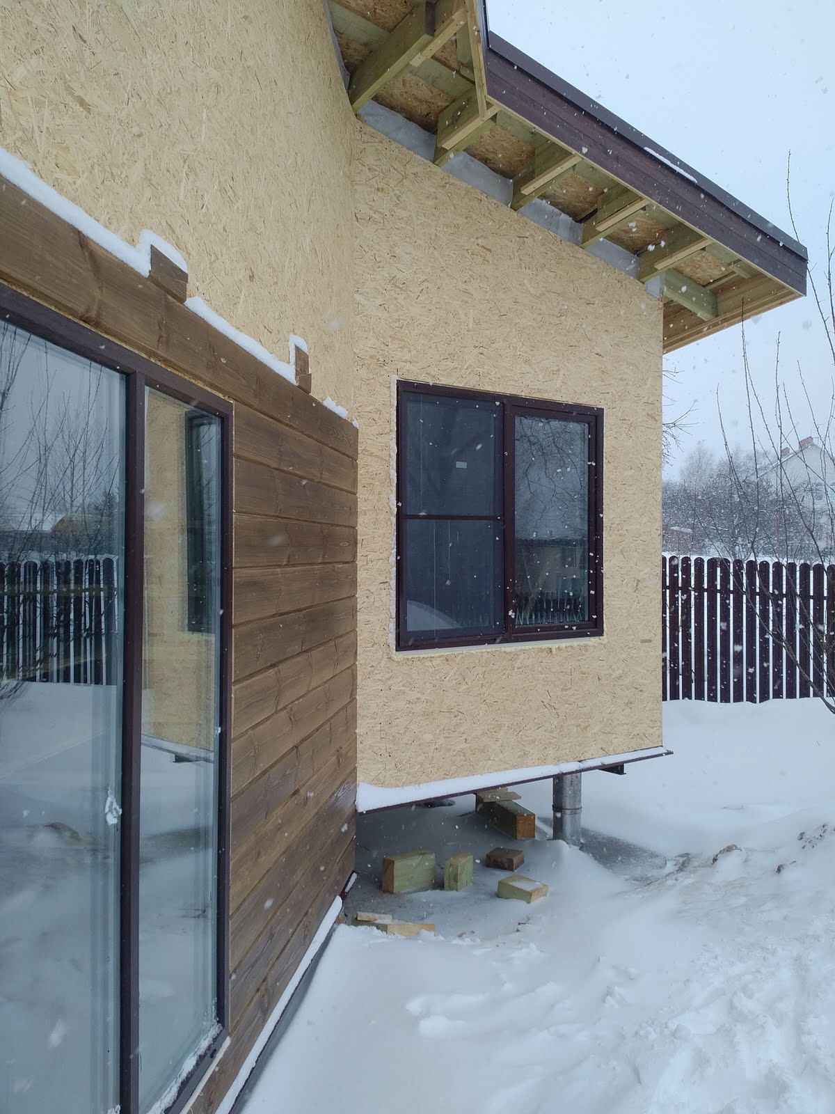 Небольшой каркасный дом