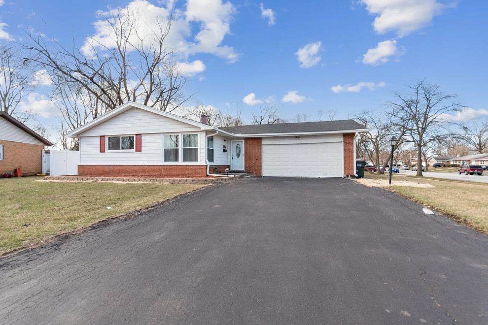 17111 ELM DR - HAZEL CREST