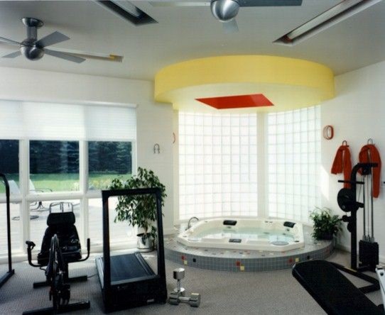 Photo of a home gym in Chicago.
