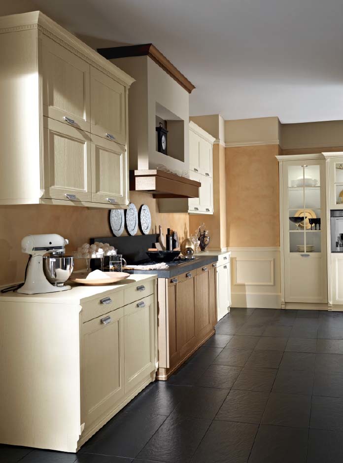 Home design - transitional home design idea in Miami