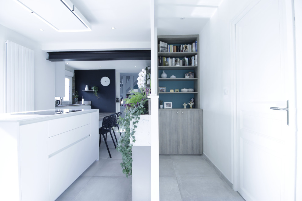 Rénovation complète d'une cuisine, abattement d'un mur porteur