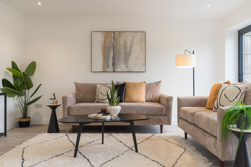 Bosworth Close - New Build - Stage to Sell