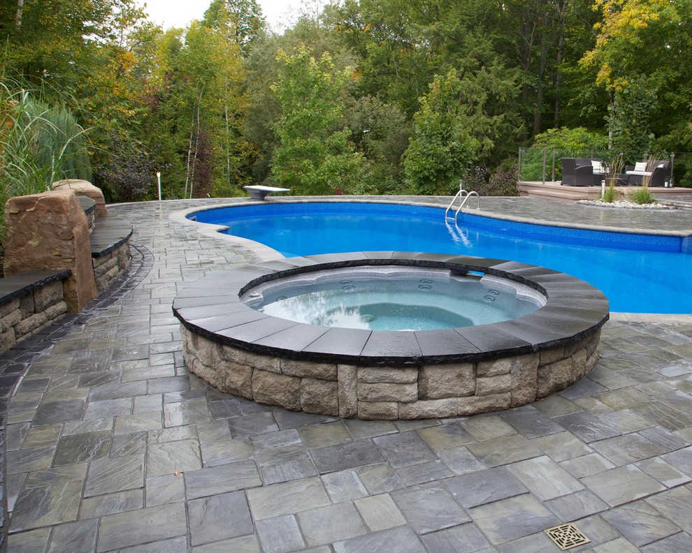 Photo of a contemporary pool in Ottawa.