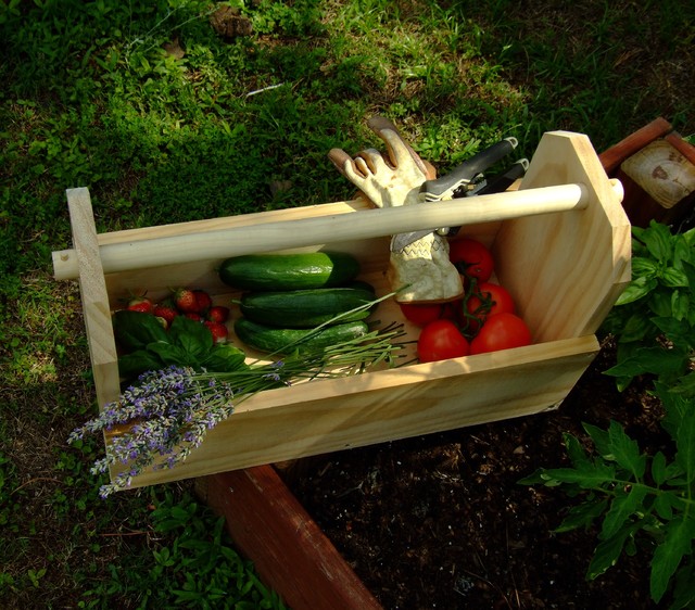 Neat Little Project: Make a Simple Garden Tote