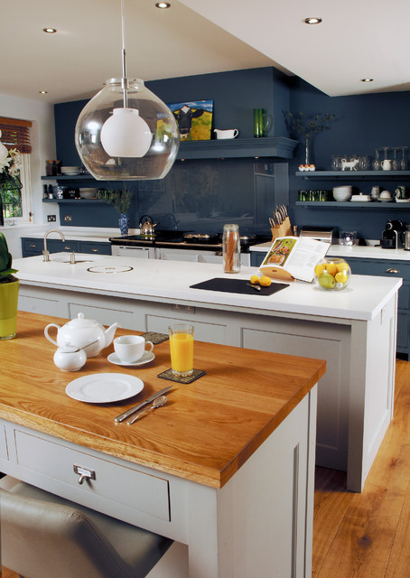 Woking Shaker Kitchen kitchen