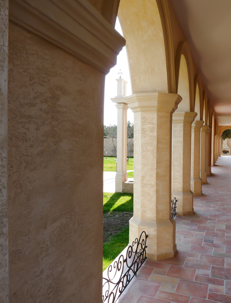 Загородный дом в средиземноморском стиле