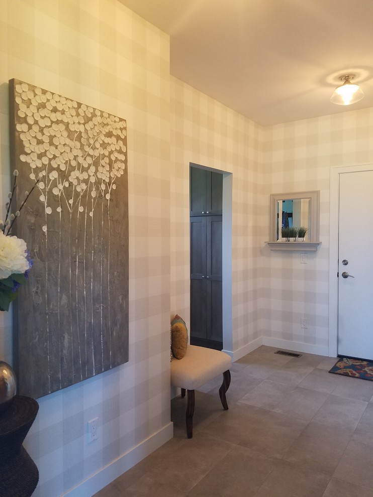 Home design - transitional home design idea in Detroit