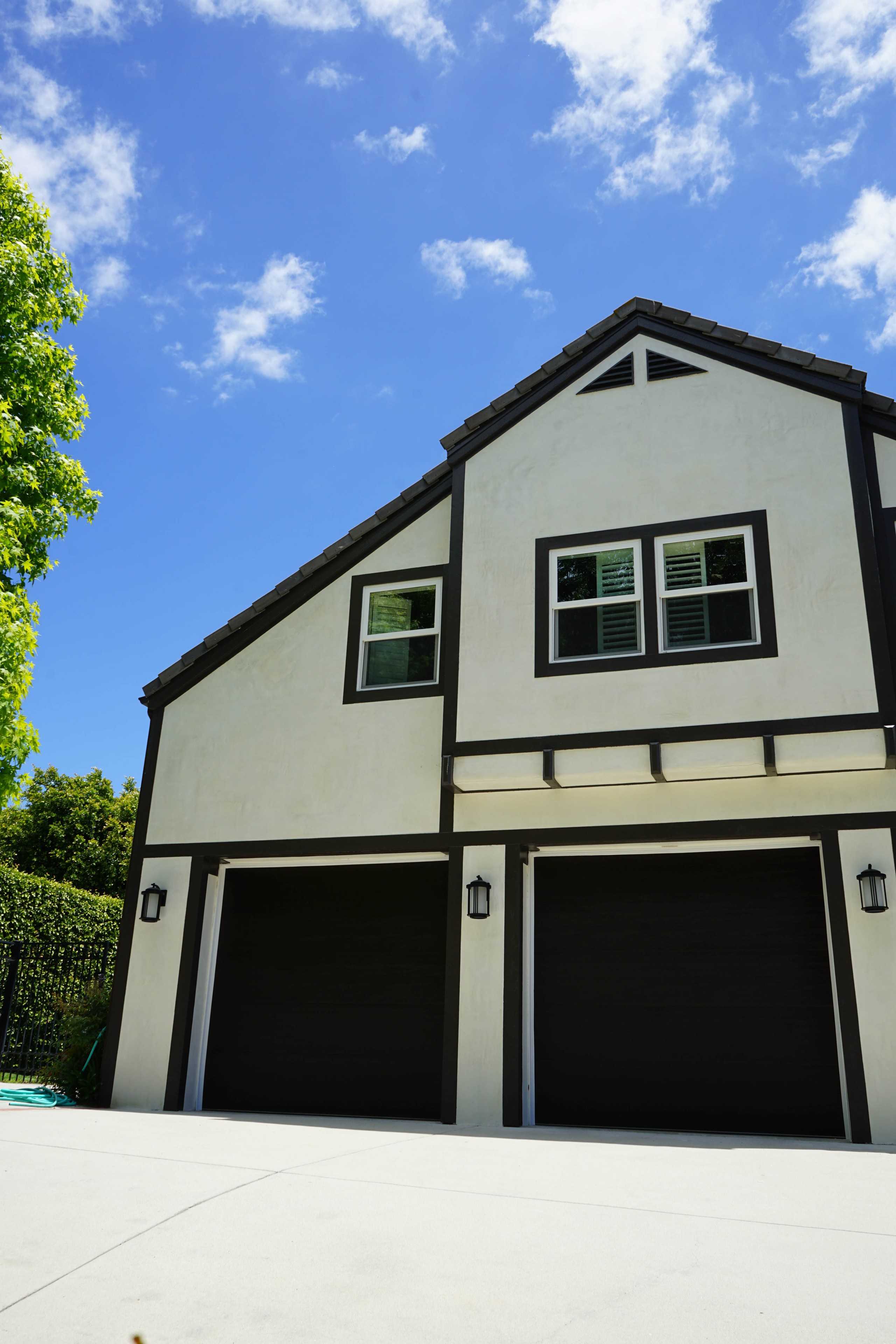 Malibu, CA / Roof, Windows, Trim, Facia, Garage Doors, Stucco Installation & Pai