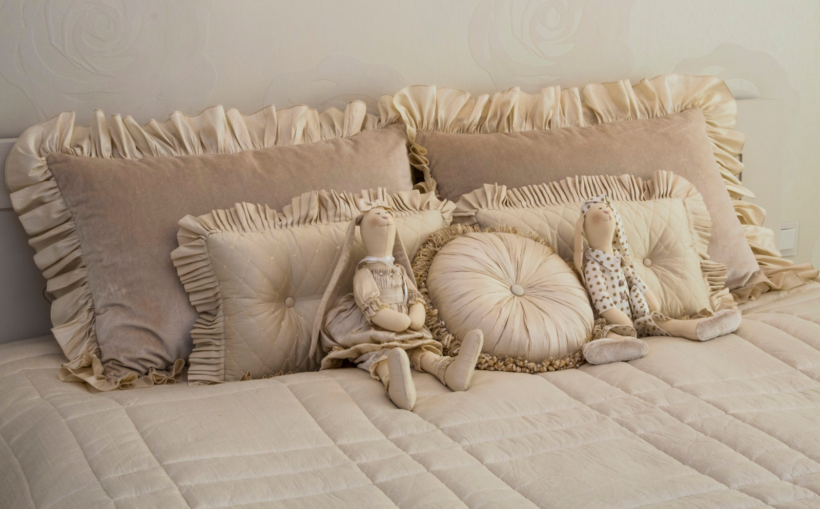 Сливочная спальня