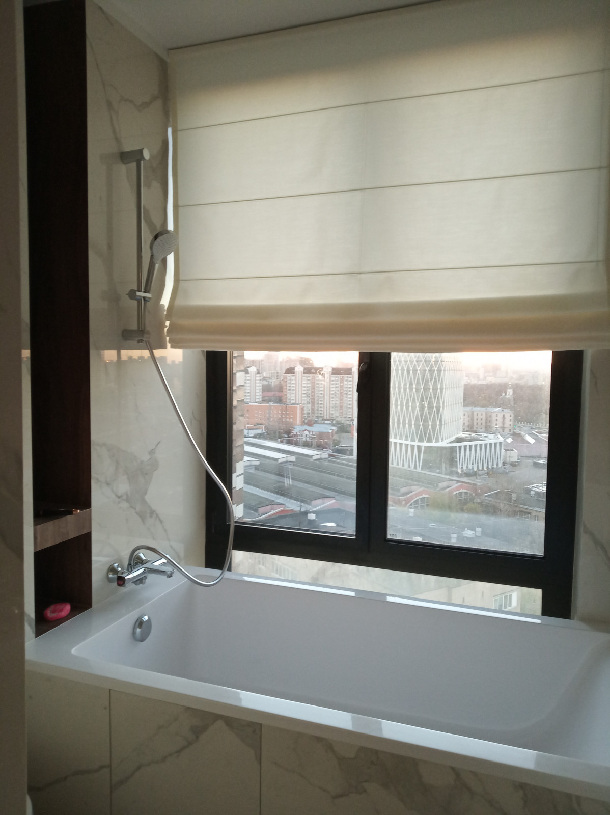 Шторы для ванной