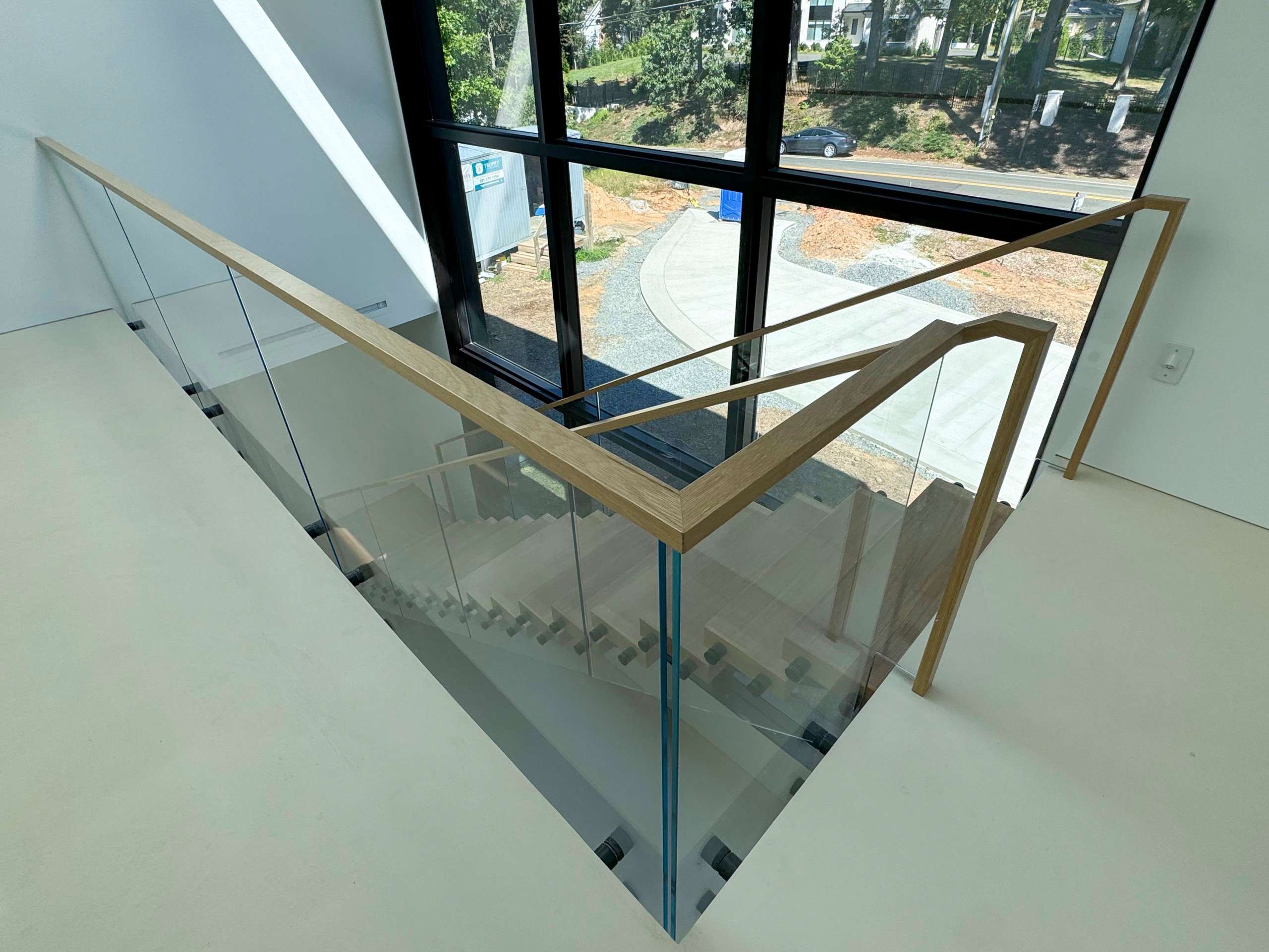 126_Visually Open and Light Contemporary Staircase, Mclean, VA 22102
