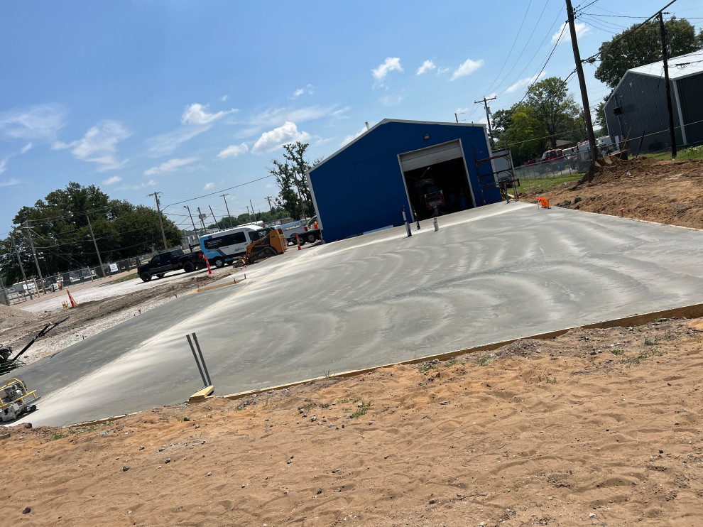 Roxana Tire Shop