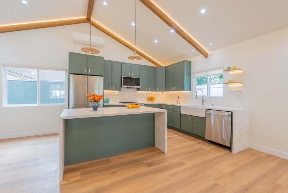 Vaulted Beam ADU Kitchen with Quartz Island & Designer LED Glow In ...
