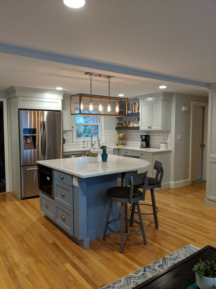 Inspiration for a transitional kitchen remodel in Boston