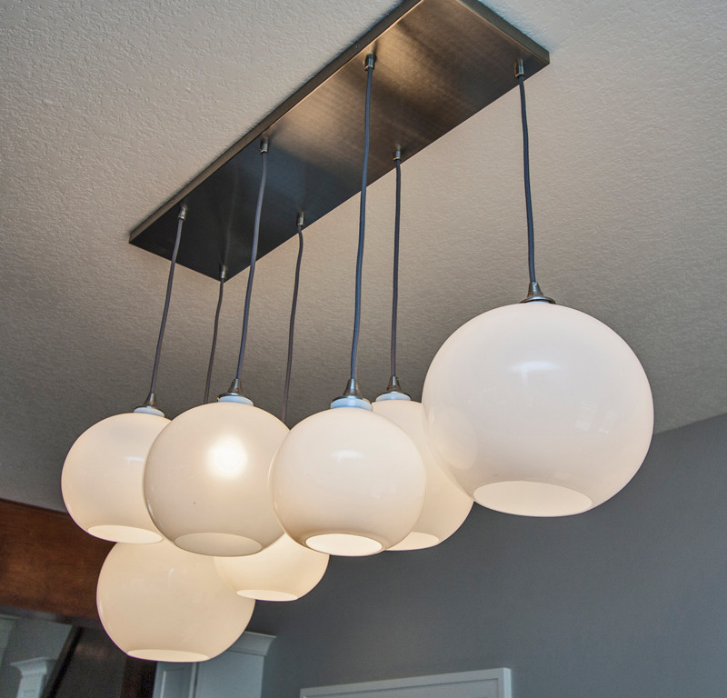 Dining room - transitional dining room idea in Cedar Rapids