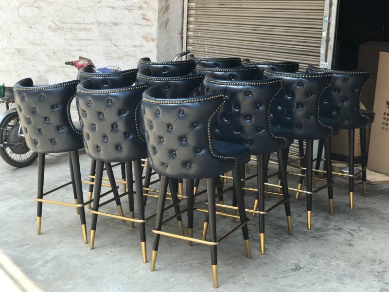 оснащение английского паба Local Pub