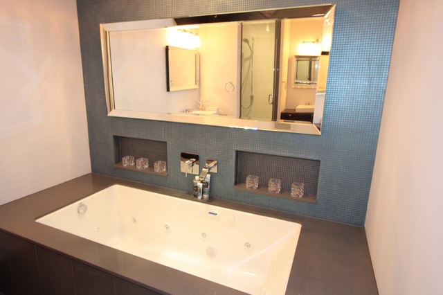 M Squared Projects contemporary-badrum